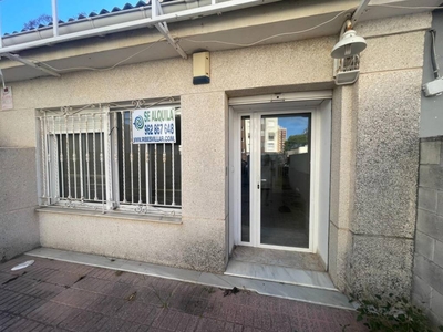 Local comercial Valldigna 3 Gandia Ref. 93926361 - Indomio.es