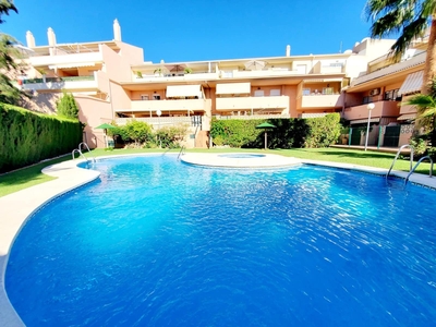 Piso en venta en Arroyo de la Miel, Benalmádena, Málaga