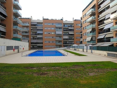 Venta Ático en Avinguda de la Llibertat Montornès del Vallès. Con terraza