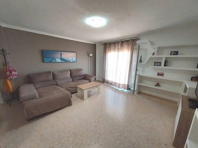 Venta Casa adosada Algeciras. Buen estado con terraza 146 m²