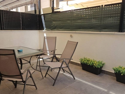 Venta Casa adosada Ciudad Real. Buen estado plaza de aparcamiento con balcón calefacción individual 250 m²