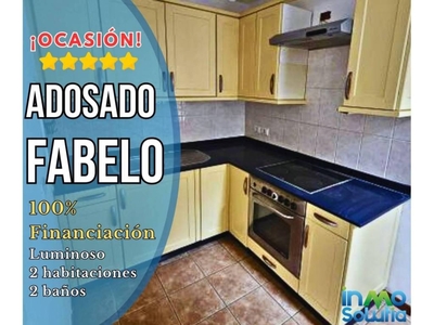 Venta Casa adosada en Calle La Gavia Puerto del Rosario. Buen estado con terraza 91 m²