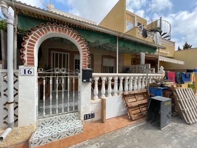 Venta Casa adosada en Parque Nalon San Fulgencio. Con terraza 29 m²
