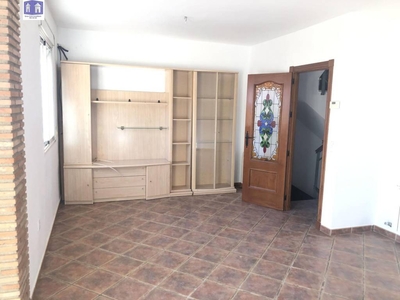 Venta Casa adosada Gójar. Con balcón 160 m²