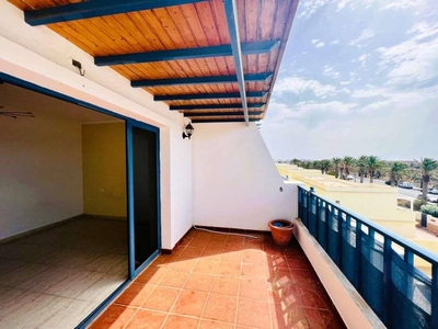 Venta Casa adosada Teguise. Con terraza 104 m²