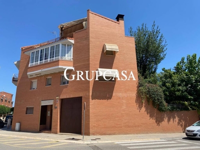 Venta Casa adosada Torrefarrera. Con balcón 305 m²