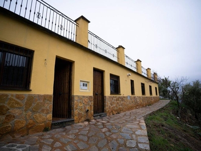 Venta Casa rústica en Mecina bombaron s/n Alpujarra de La Sierra. Buen estado 3500 m²