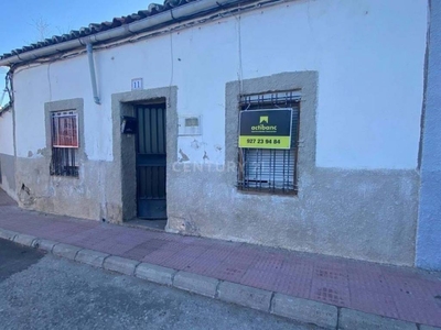 Venta Casa unifamiliar Cáceres. Buen estado 71 m²