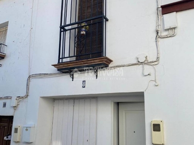 Venta Casa unifamiliar en C. Monjas 8 Fuentes de Andalucía. 141 m²