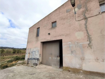 Venta Casa unifamiliar en Calle Bonavista El Pla del Penedès. A reformar 220 m²