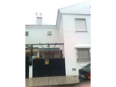 Venta Casa unifamiliar en Calle Calle Borba Olivenza. Buen estado 140 m²
