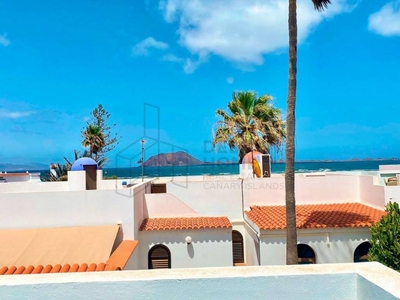 Venta Casa unifamiliar en Grandes Playas La Oliva. Buen estado con terraza 78 m²
