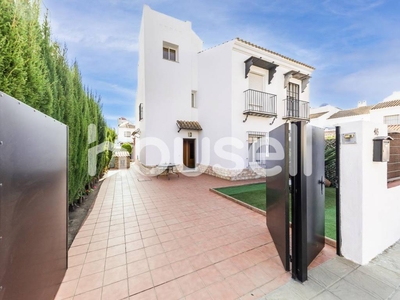 Venta Casa unifamiliar en Hermenegildo Coria del Río. Buen estado con terraza 157 m²