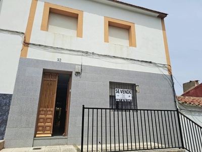 Venta Casa unifamiliar Esparragosa de La Serena. Con terraza 228 m²