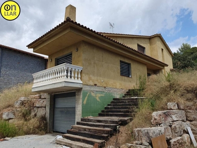 Venta Casa unifamiliar en del Pla de la Calma Sant Pere de Vilamajor. Con terraza 286 m²