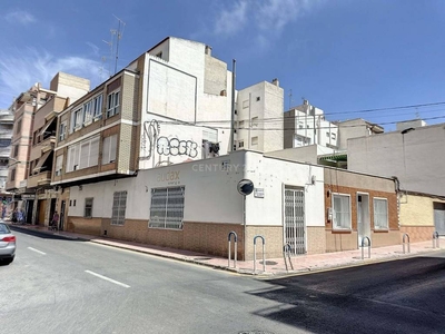 Venta Casa unifamiliar Torrevieja. Buen estado con terraza 659 m²