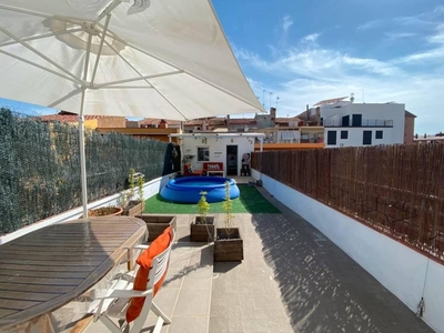 Venta Chalet en Carrer de Nicolau Talló Terrassa. Buen estado con terraza 289 m²