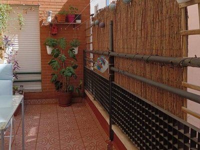 Venta Piso Albacete. Piso de tres habitaciones en Period A Andujar. Primera planta con terraza