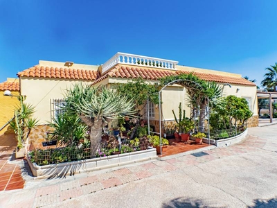 Venta Casa adosada Almería. 312 m²