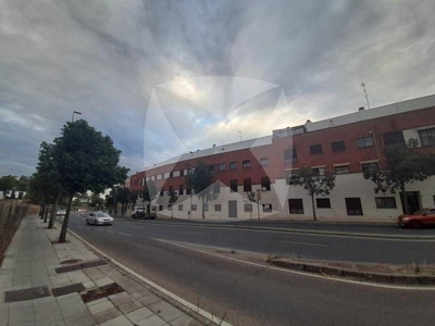 Venta Piso Badajoz. Piso de tres habitaciones Nuevo primera planta