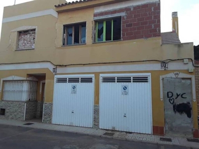 Venta Piso Cartagena. Piso de tres habitaciones Buen estado primera planta con terraza