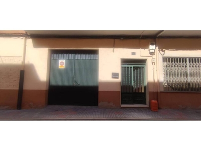 Venta Piso Ciudad Rodrigo. Piso de tres habitaciones en Calle LOPE DE VEGA. Buen estado primera planta con terraza