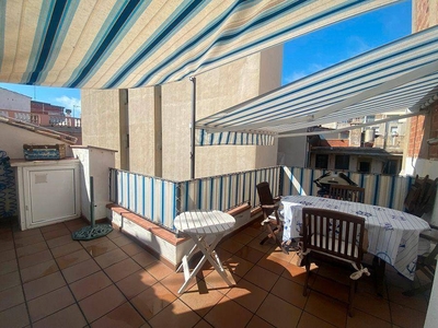 Venta Piso en Carrer Sant Domenec. Sant Feliu de Guíxols. Muy buen estado con balcón calefacción central