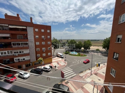 Venta Piso Humanes de Madrid. Piso de tres habitaciones A reformar cuarta planta calefacción individual
