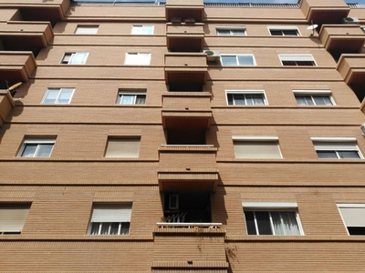 Venta Piso Picassent. Piso de tres habitaciones en Pasaje Horta 1. Buen estado segunda planta plaza de aparcamiento