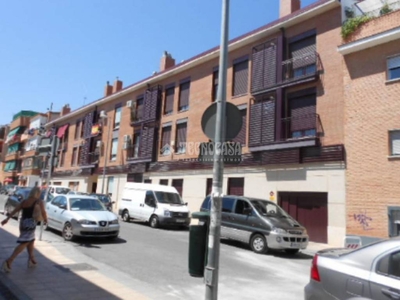 Venta Piso San Fernando de Henares. Piso de dos habitaciones Nuevo entreplanta plaza de aparcamiento con balcón calefacción individual