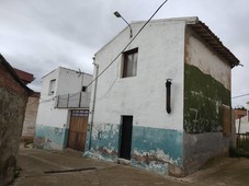 Venta Casa rústica en Calle Alta Arnedo. Buen estado 150 m²