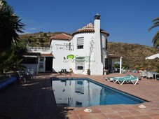 Venta Casa rústica Torrox. 181 m²