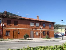 Venta Casa unifamiliar en Barrio Quintana 52 Los Corrales de Buelna. A reformar 138 m²
