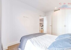 Alquiler apartamento magnífico y luminoso piso amueblado de 62 m2 y un dormitorio, próximo al metro diego de león. en Madrid