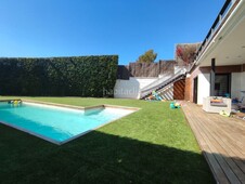 Alquiler casa unifamiliar exclusiva en Montmar Castelldefels