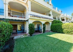 Piso en calle ponce de león magnifico apartamento en venta en La Quinta en Benahavís