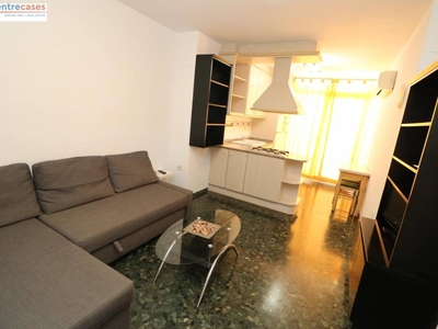 Alquiler Piso Sagunto - Sagunt. Piso de una habitación Cuarta planta con balcón