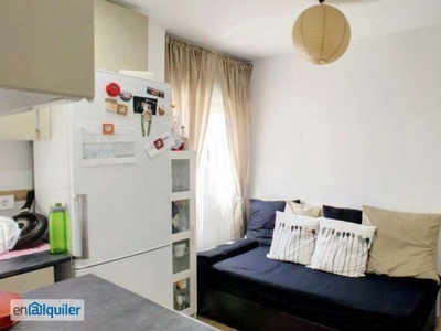 Apartamento de 1 dormitorio en alquiler en Vallecas
