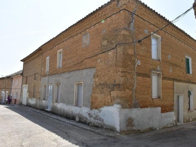 Casa adosada en venta en Villacid de Campos