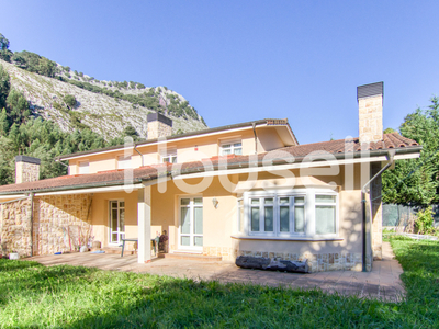 Casa en venta de 250 m² Lugar Otañes-Corrales, 39707 Castro-Urdiales (Cantabria)