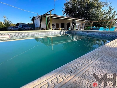 Casa en venta en Marchena