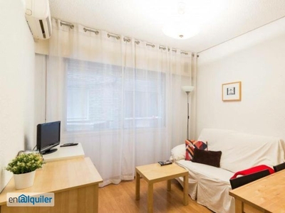 Cómodo apartamento de 1 dormitorio con aire acondicionado en alquiler en Salamanca