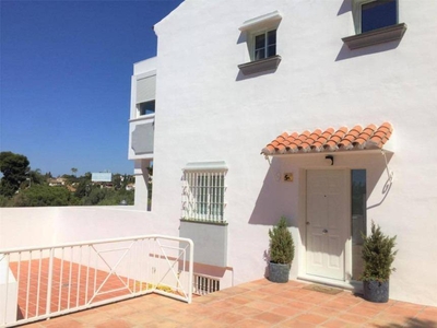 Venta Casa unifamiliar Marbella. Con terraza 250 m²