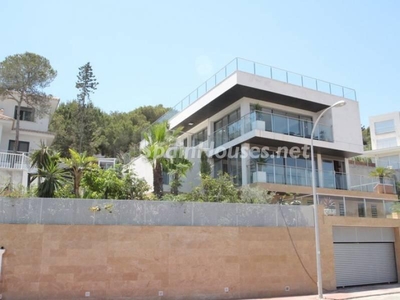 Villa en venta en Campoamor, Orihuela