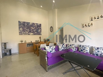 Apartamento de alquiler en Plaça de la Victòria Catalana, Els Grecs - Mas Oliva