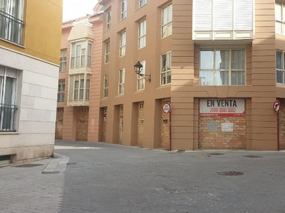 Local en Calle DEL SANTO PEDRO V ARBOL DEL PARAISO, Palencia