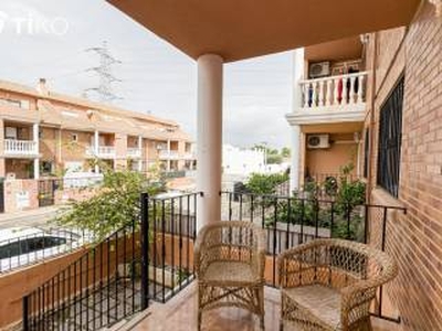 Casa unifamiliar 4 habitaciones, San Antonio de Benagéber