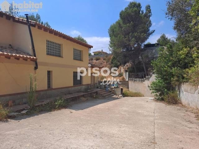 Chalet en venta en Abrera