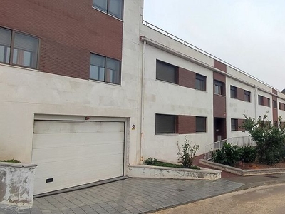 Piso en venta en calle Hoyo de 2 habitaciones con garaje y calefacción