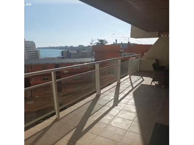 Se alquila precioso apartamento desde 01/09/2024 - 30/06/2025 con vistas al mar en Fuengirola
